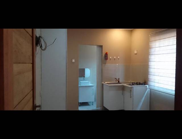 1 BEDROOM PROPERTY TO RENT IN PAYNEVILLE